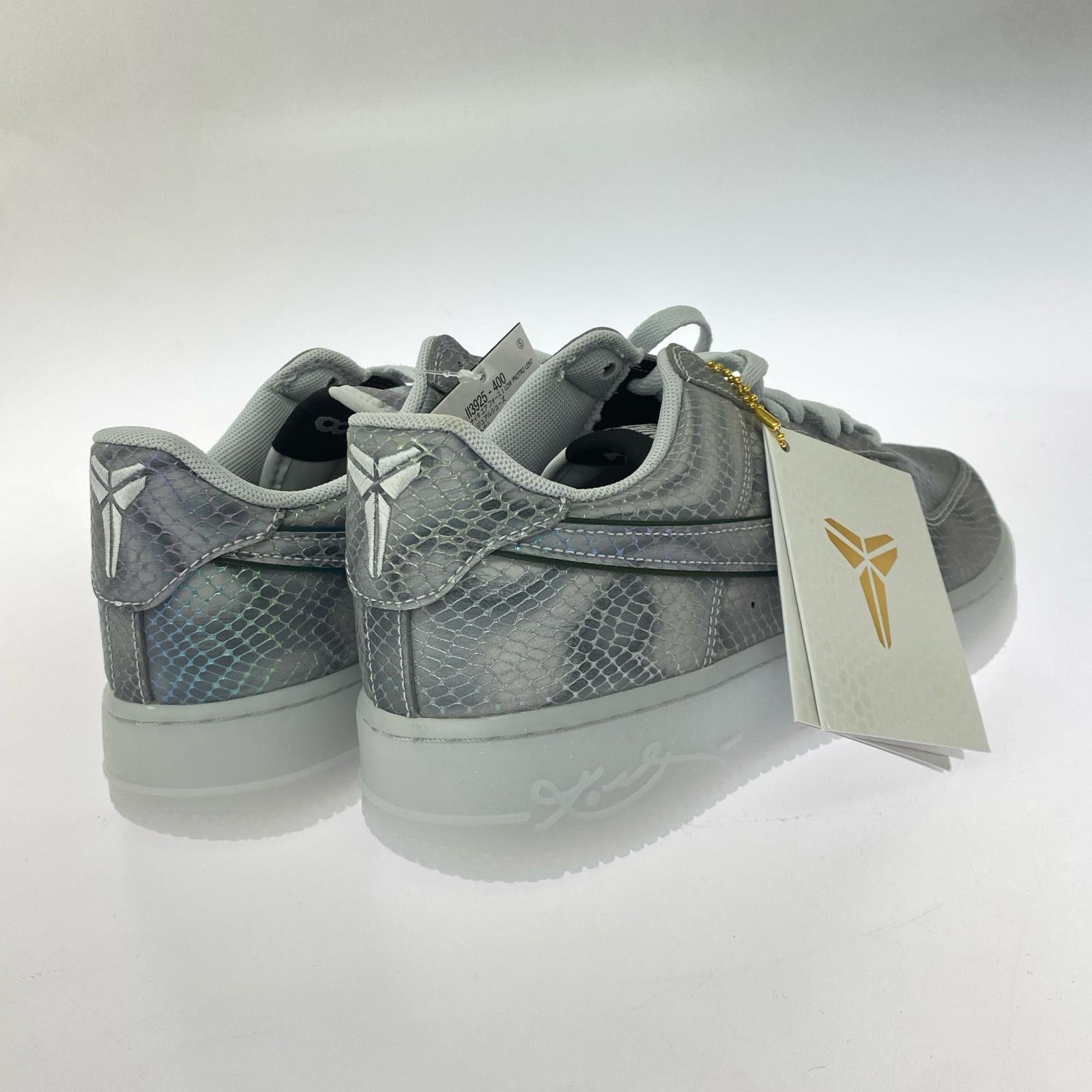 スニーカー × Kobe Air Force 1 Low Protro 27.0cm 27cm (US9 UK8 1/2 EU44) シルバー