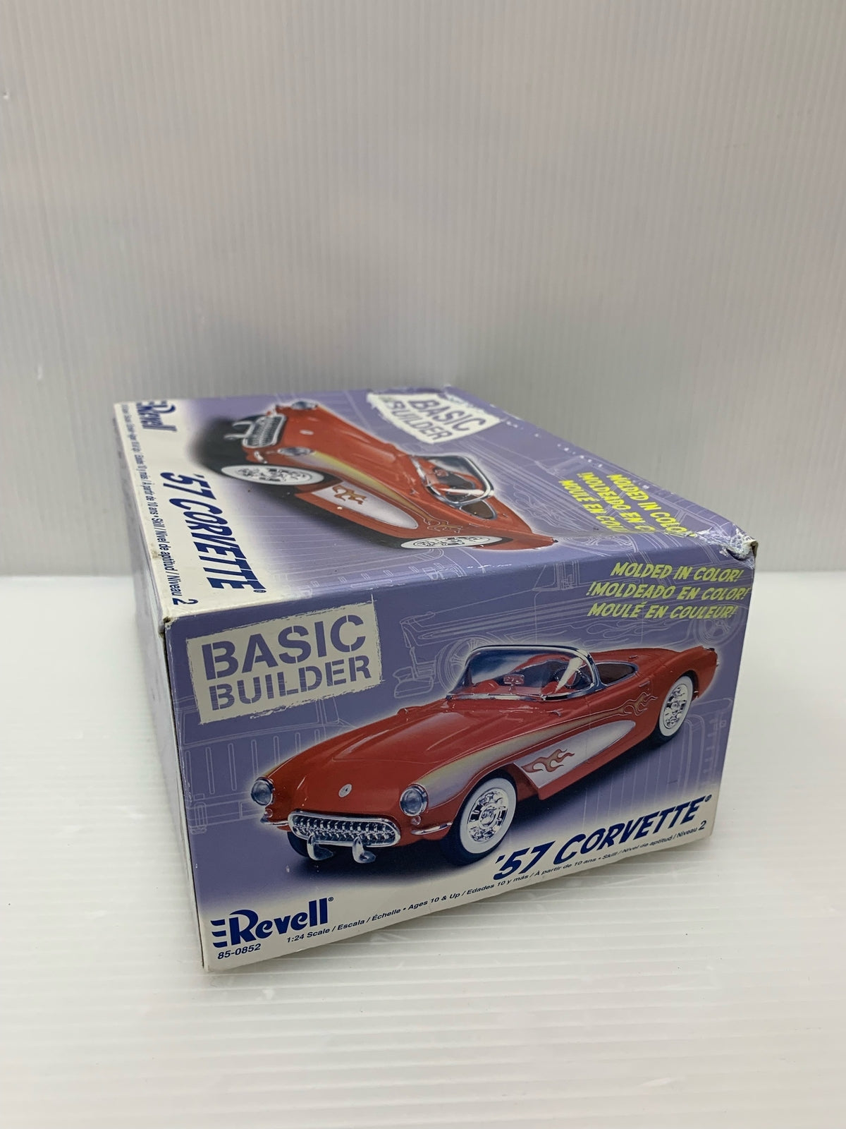REVELL 1/24 BASIC BUILDER '57 CORVETTE カープラモ・ミニ四駆