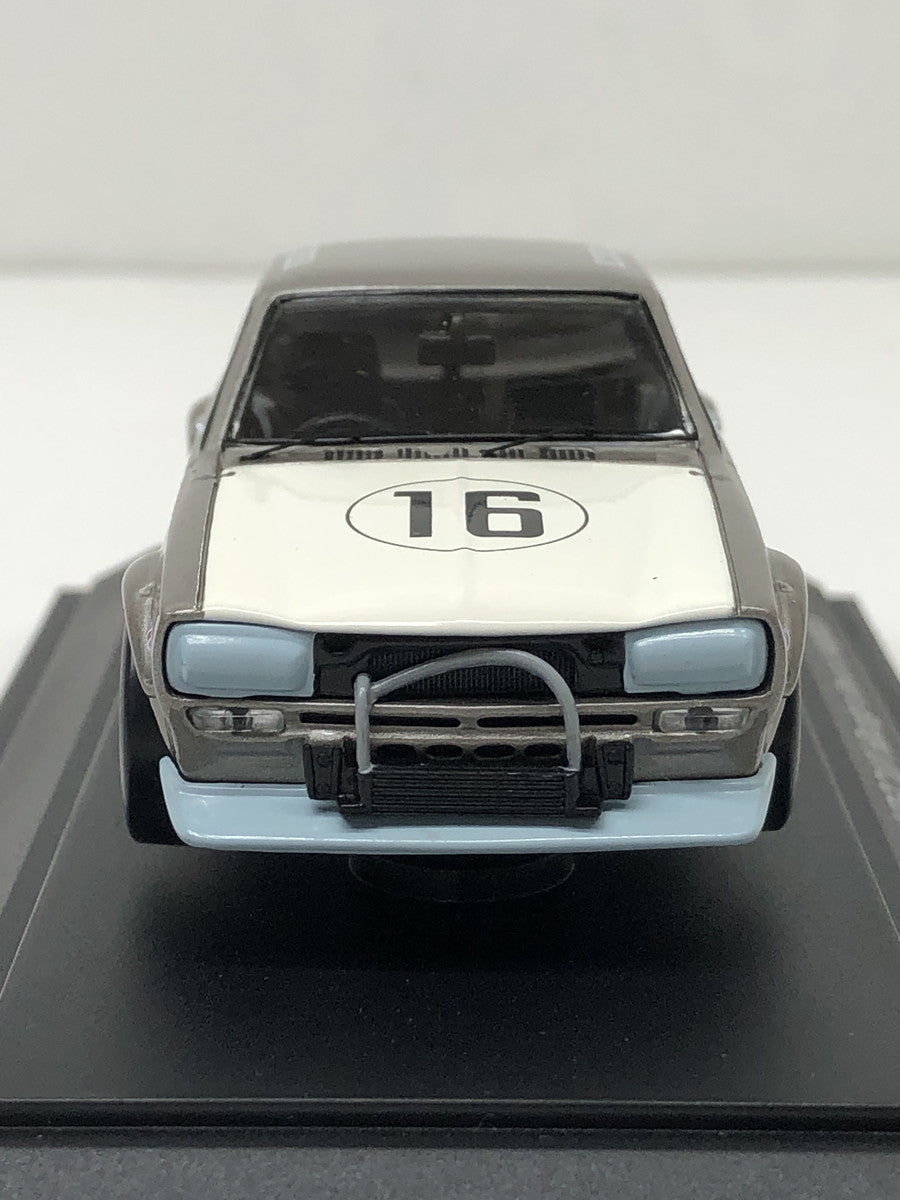 1/43 EBBRO SKYLINE GT-R KPGC10 シルバー ホワイト スケールカー