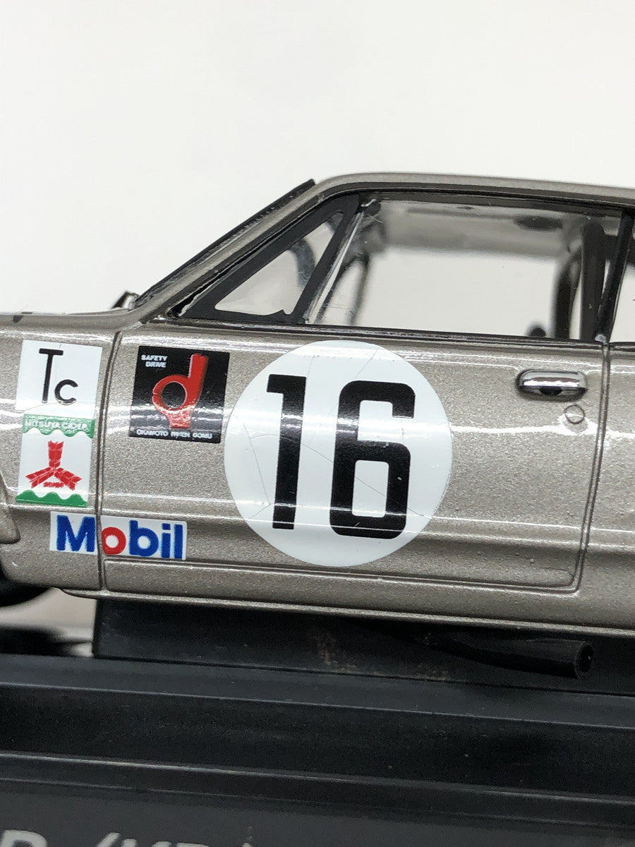 1/43 EBBRO SKYLINE GT-R KPGC10 シルバー ホワイト スケールカー