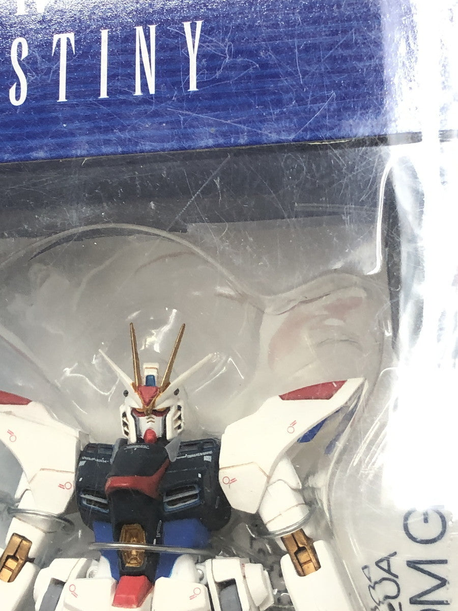 コズミックリージョン ストライクフリーダムガンダム フィギュア/グッズ