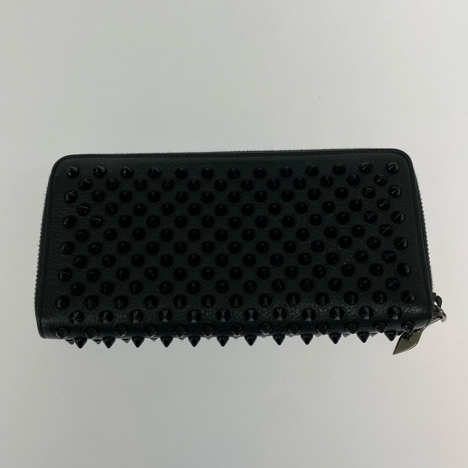 C.Louboutin/スタッズラウンドジップ長財布