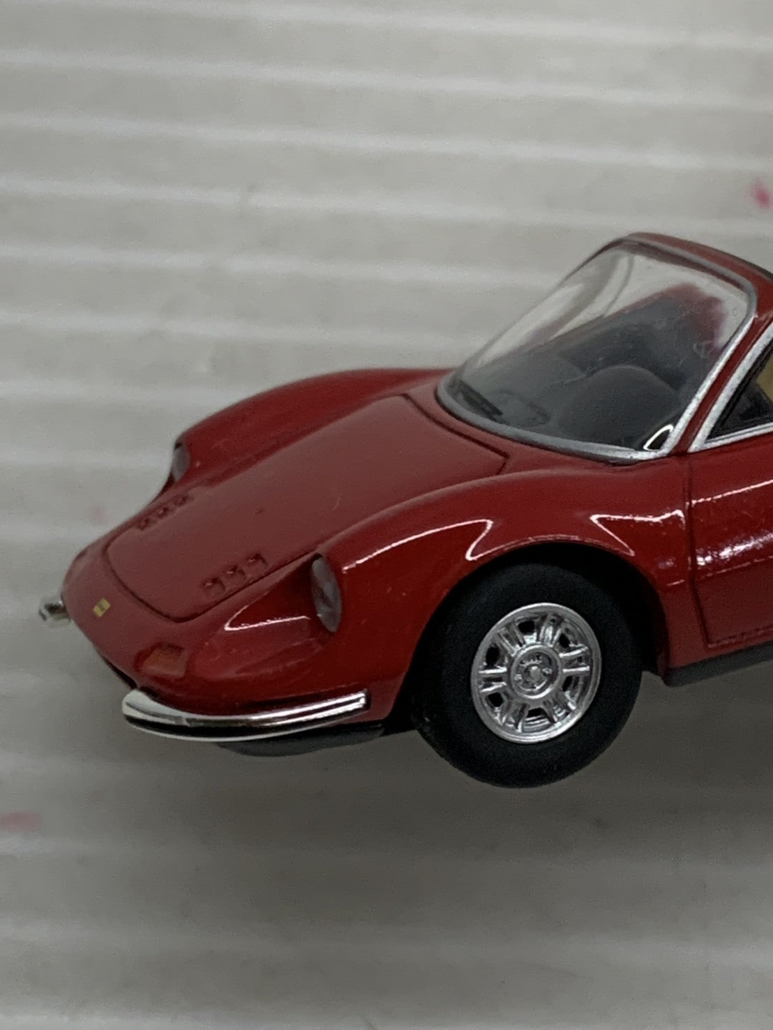 リミテッドヴィンテージ フェラーリ TLV ディーノ 246GTS トミカ