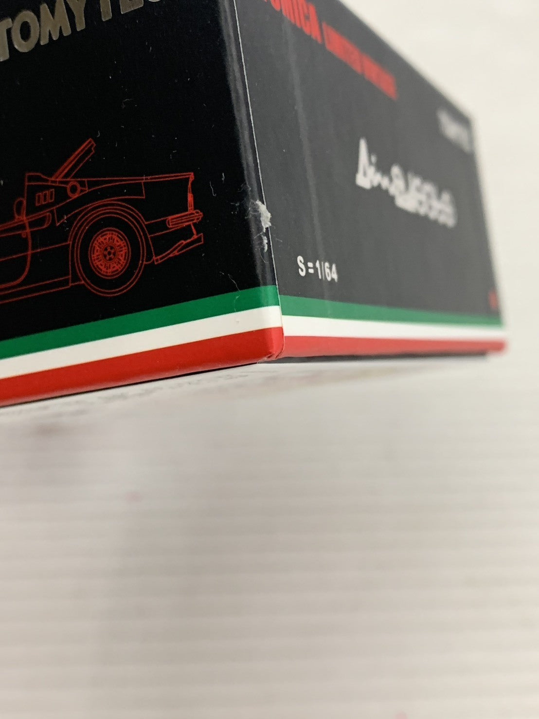 リミテッドヴィンテージ フェラーリ TLV ディーノ 246GTS トミカ