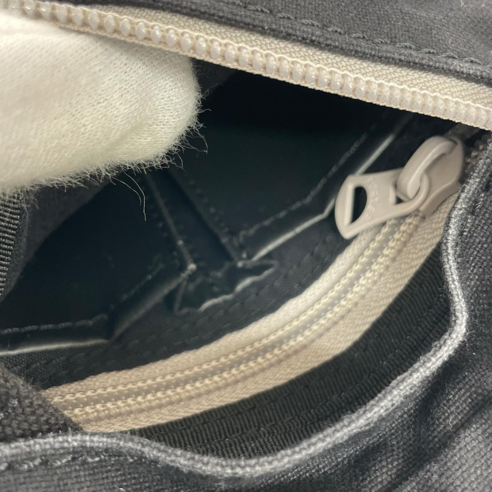 ショルダーバッグ BEAT SHOULDER BAG 黒 727-09045 ブラック