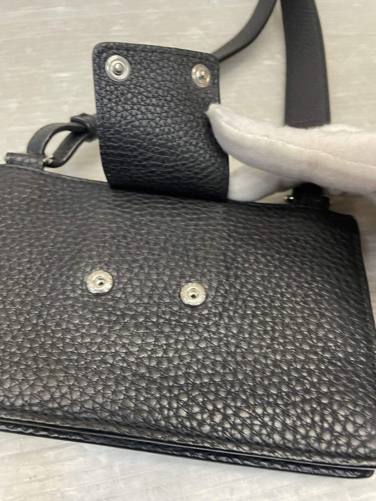 FENDI セレリア バゲットスリムクラッチ ウォレットバッグ ブラック