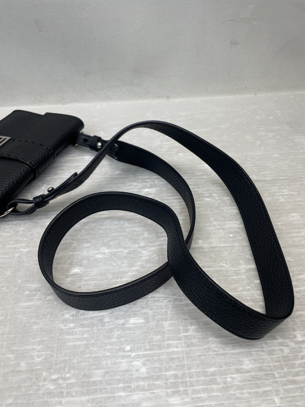 FENDI セレリア バゲットスリムクラッチ ウォレットバッグ ブラック