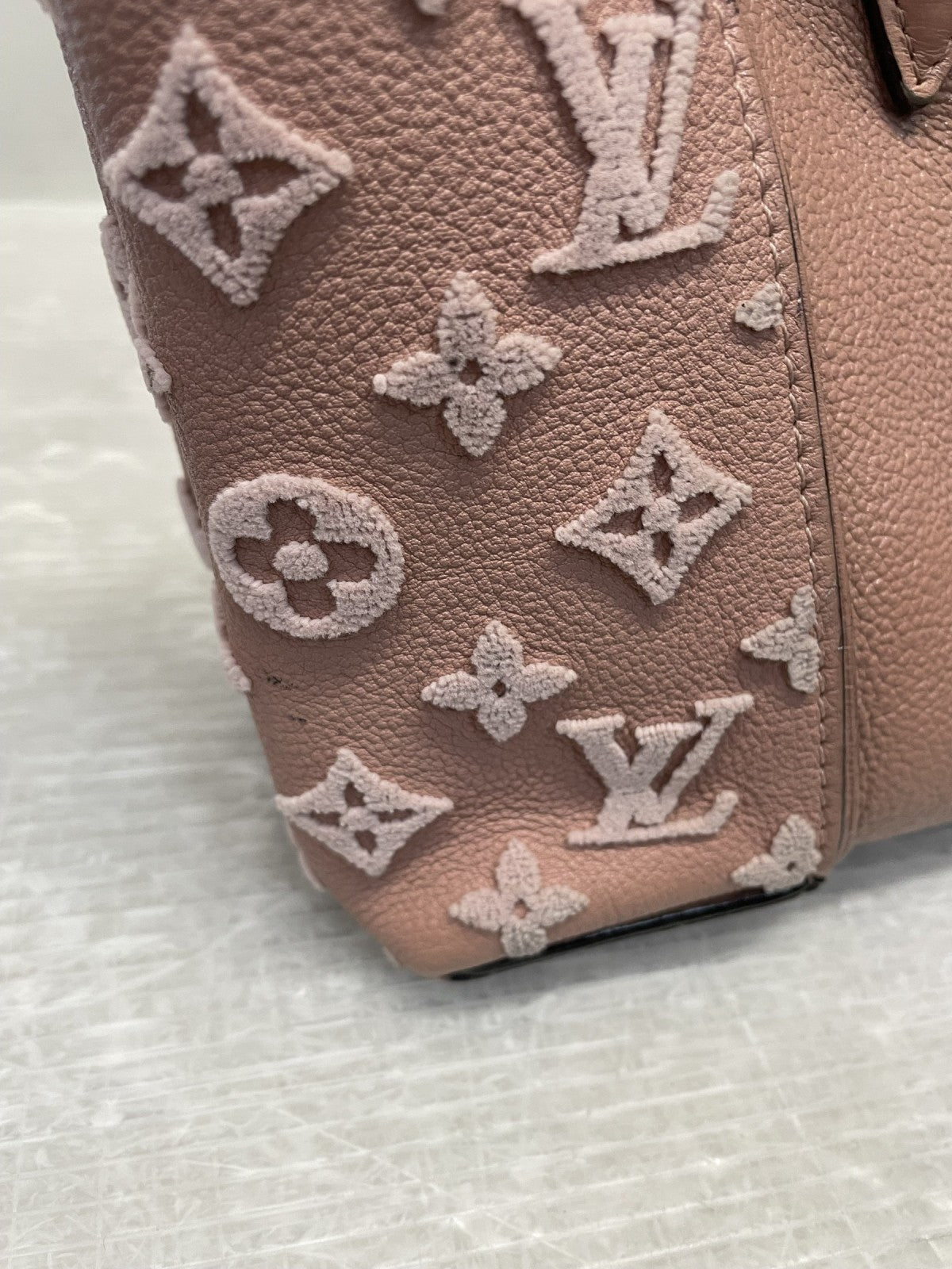 LOUIS VUITTON モノグラム ヴェルール トートW BB マグノリア M94639