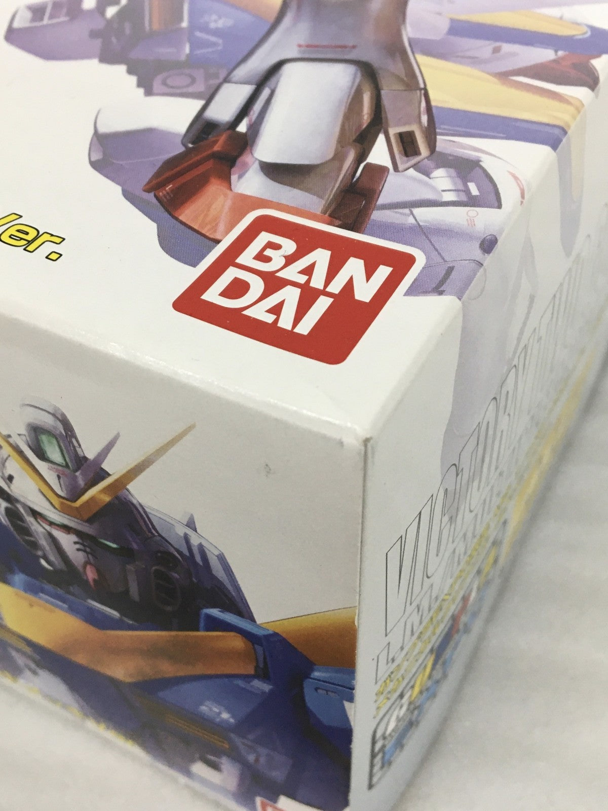 MG V2ガンダム(Ver.Ka) メカニカルクリア/ゴールドメッキVer. ガンプラ