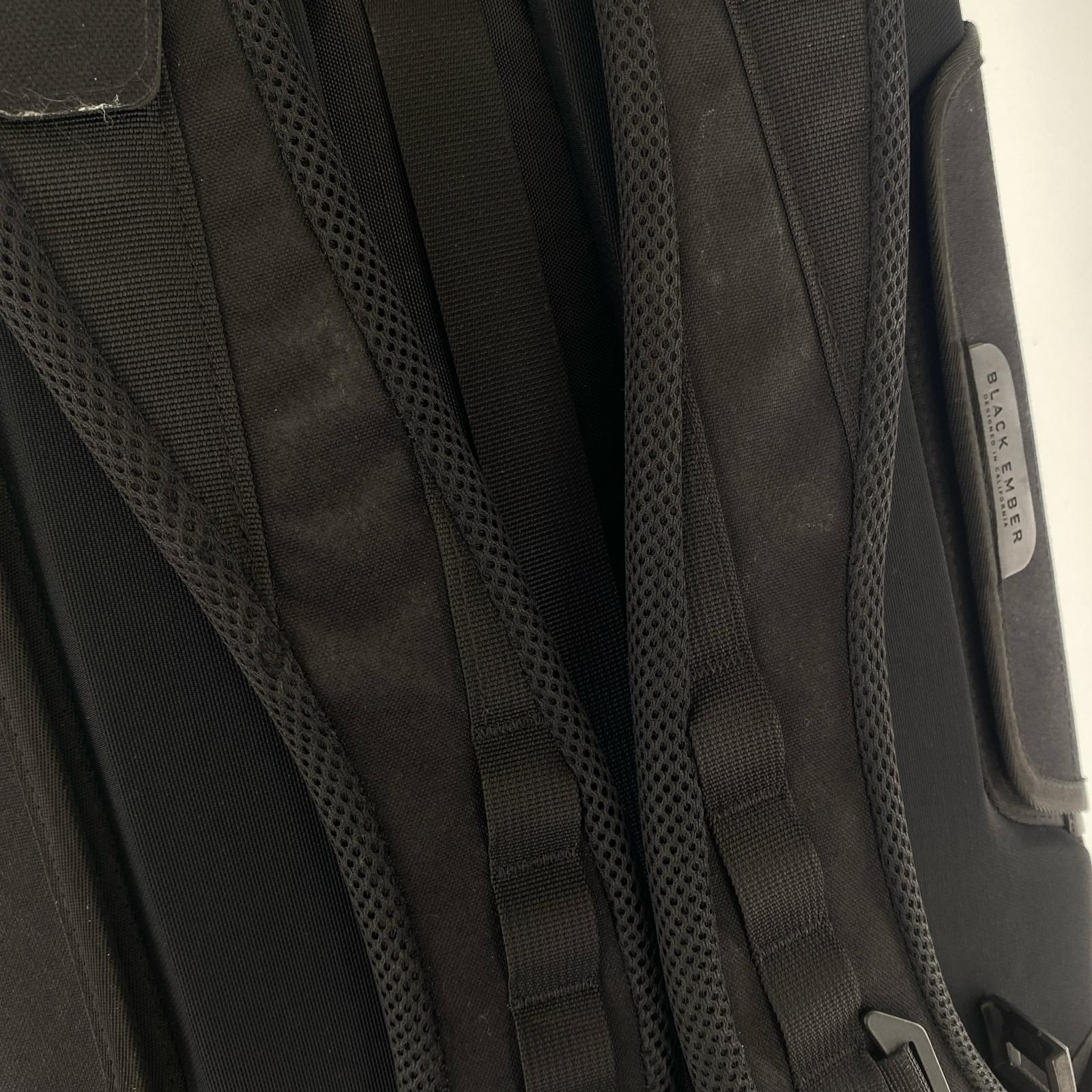 リュック・デイパック BLACK EMBER SHADOW 26 黒 ブラック