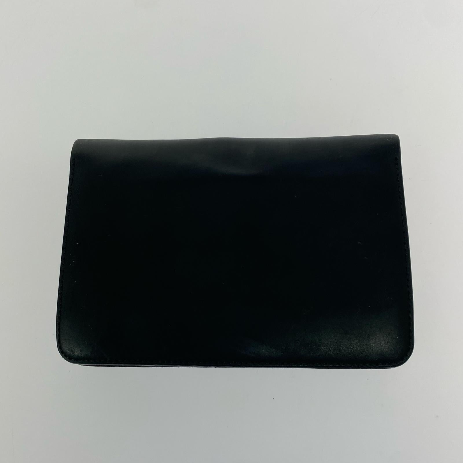 コンパクトウォレット forme 2トーン コンパクトウォレット ブラック