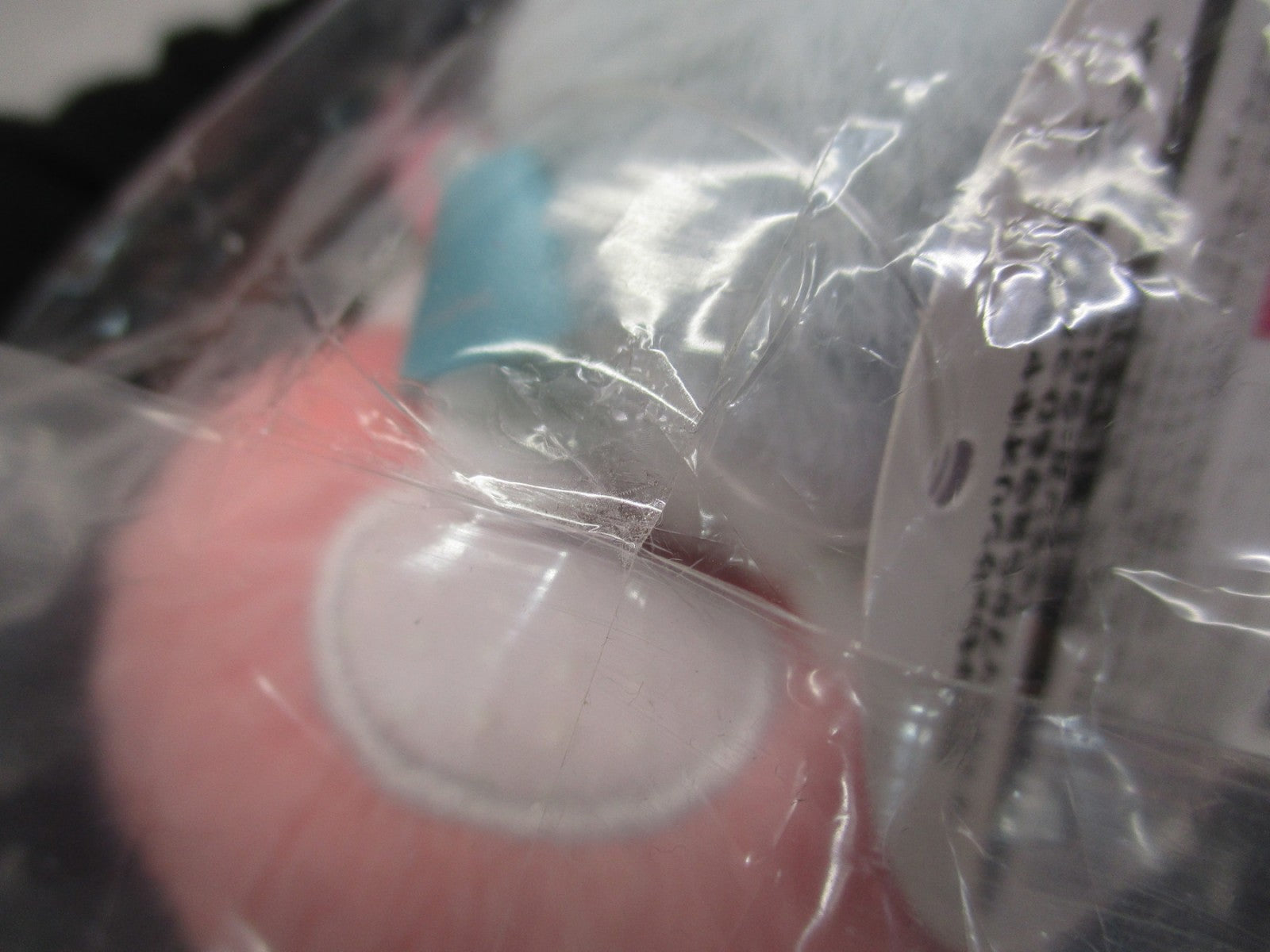 モモンガ・クロミ デスクトップから見守るひっかけぬいぐるみ フィギュア/グッズ