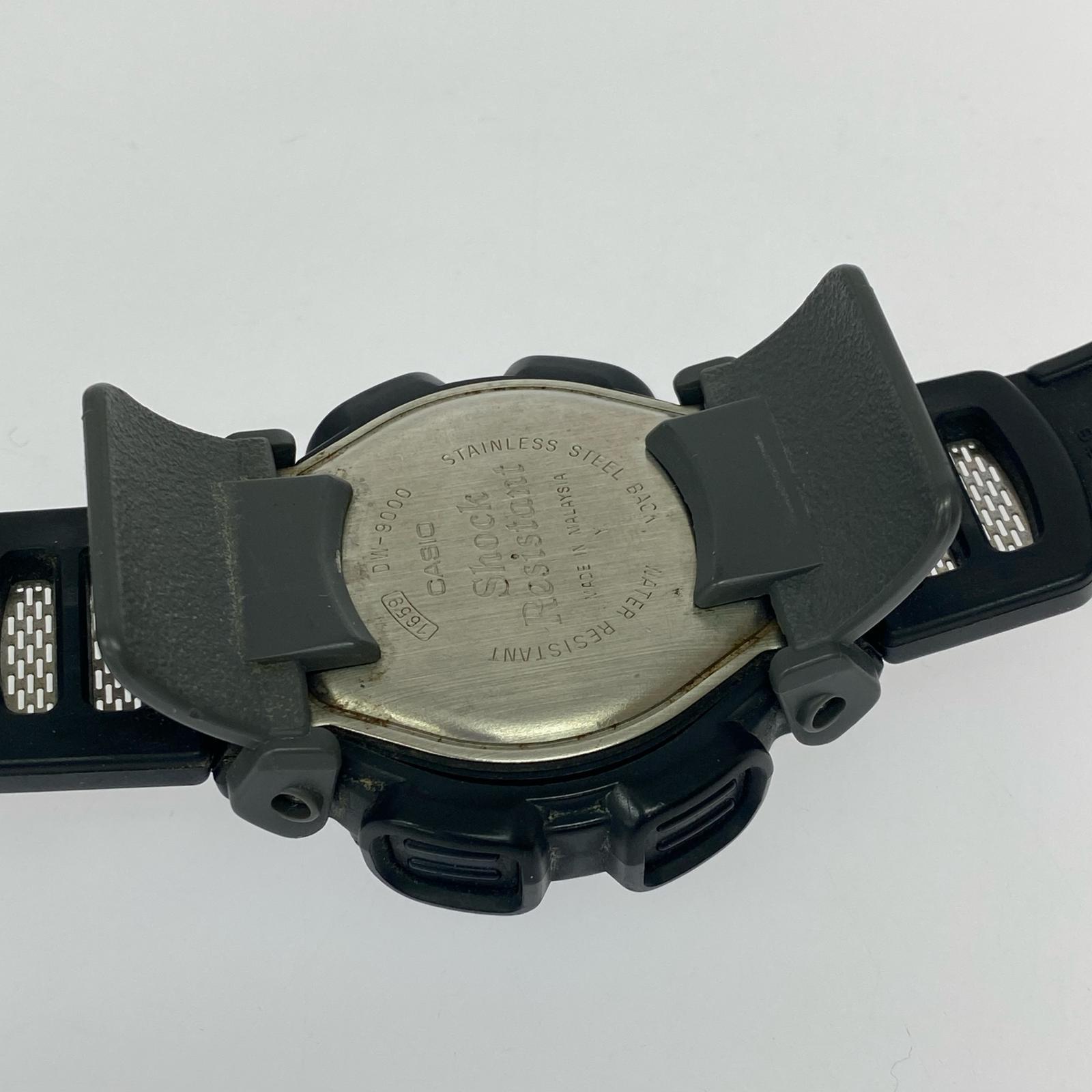 腕時計 DW-9000 ブラック