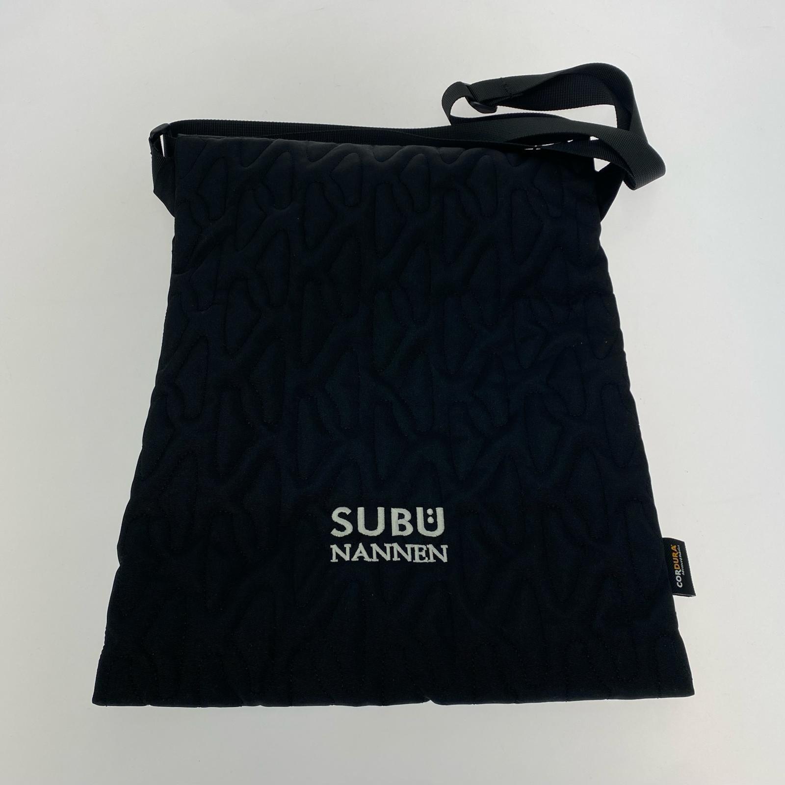サンダル SUBU キルティングスリッポン ブラック ブラック