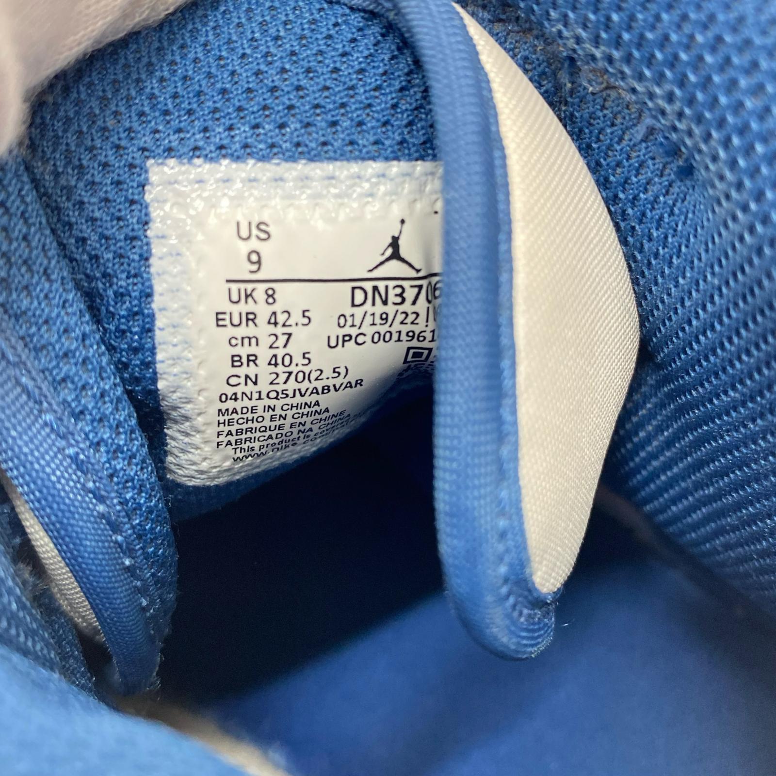 スニーカー AIR JORDAN1 MID SE 27cm (US9 UK8 1/2 EU44)