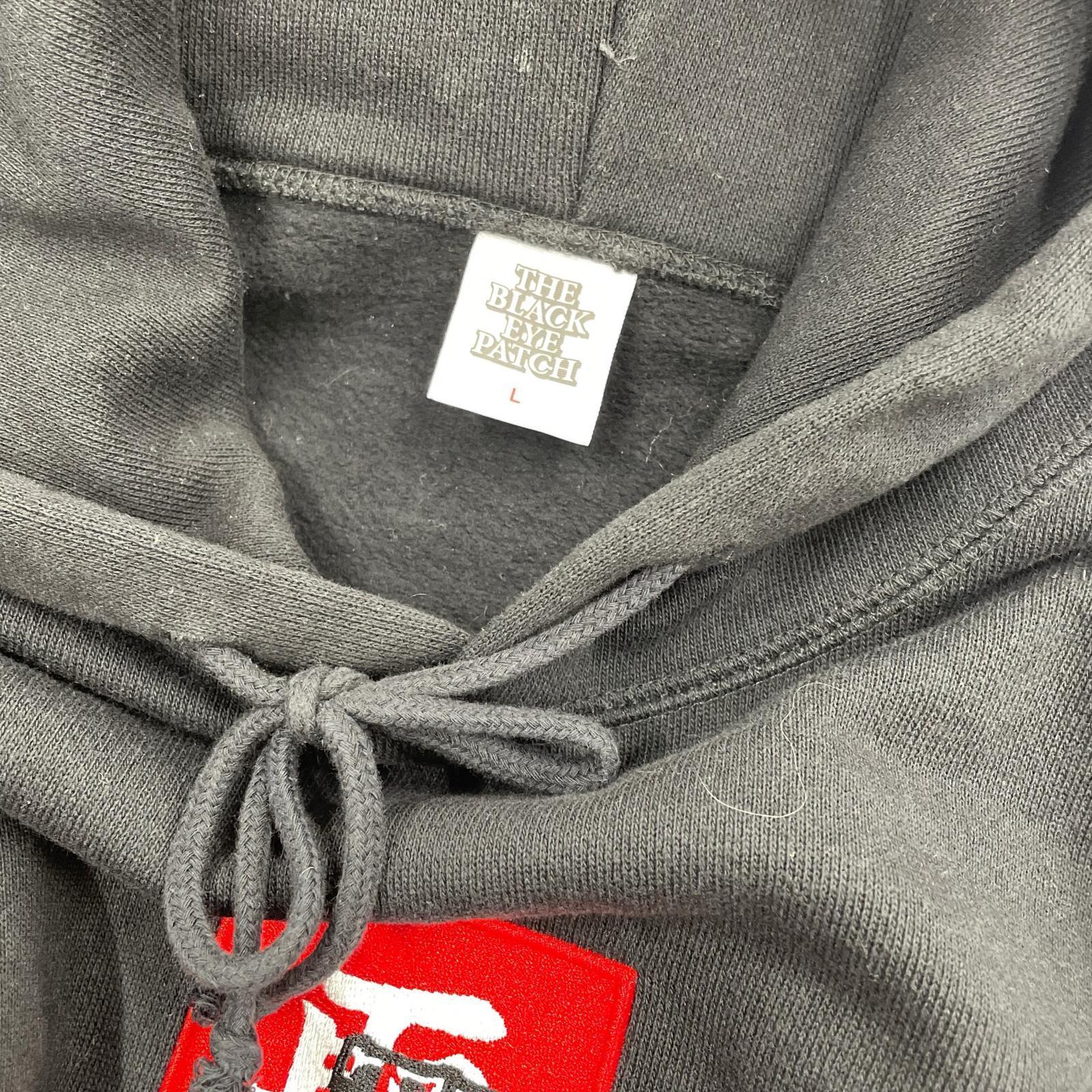 パーカー HANDLE WITH CARE HOODIE 黒 (L) L ブラック