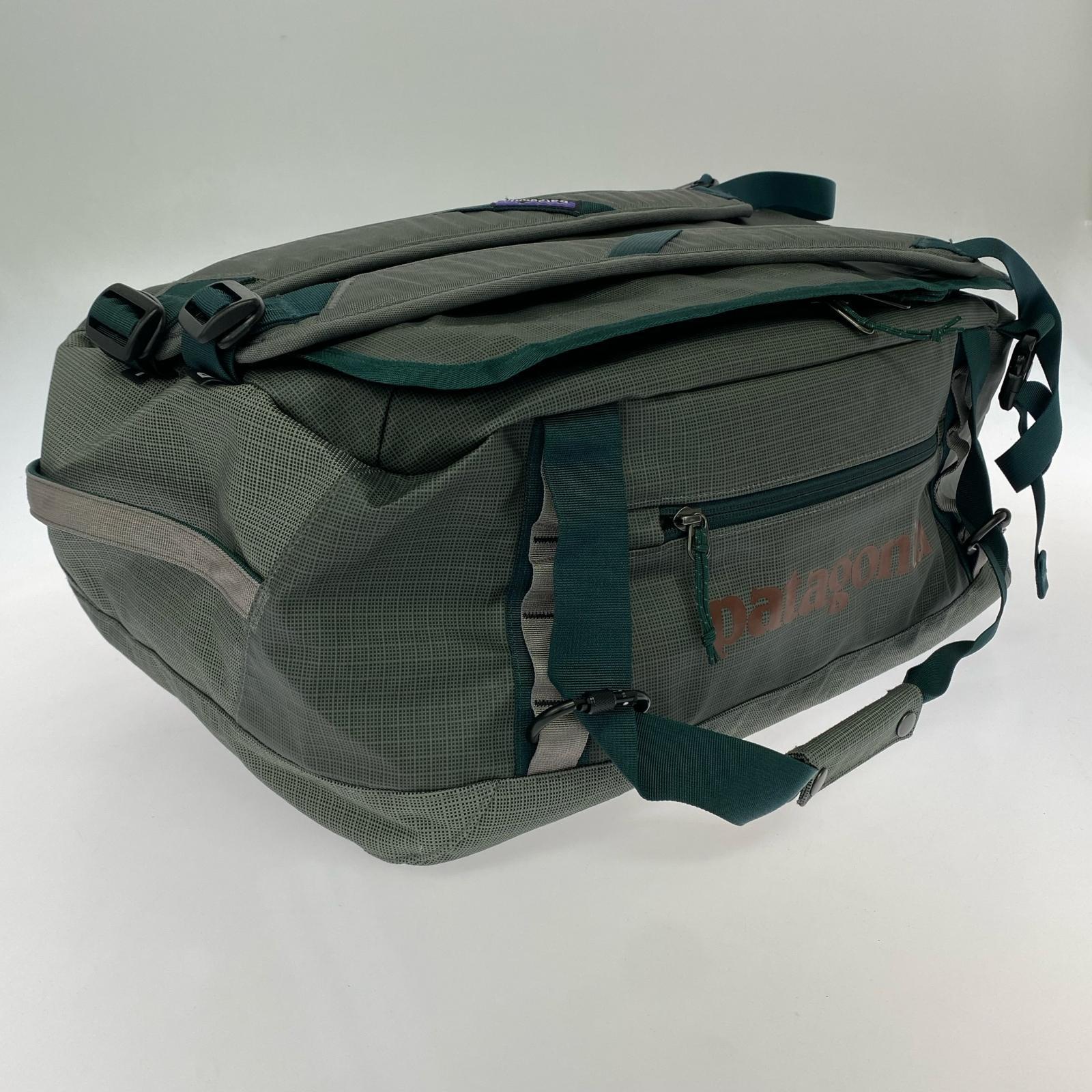 リュック・デイパック BLACK HOLE DUFFEL グレー