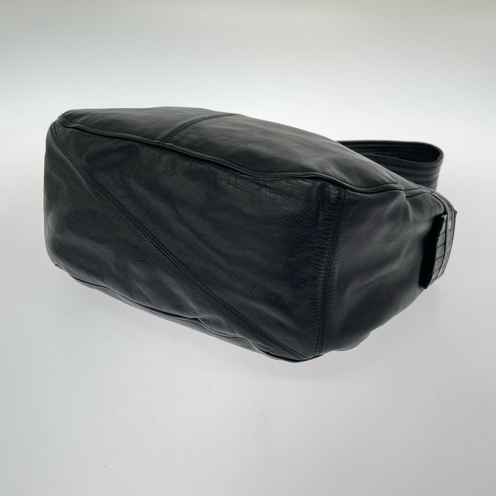 ショルダーバッグ CCU NEWSPAPER BAG ブラック