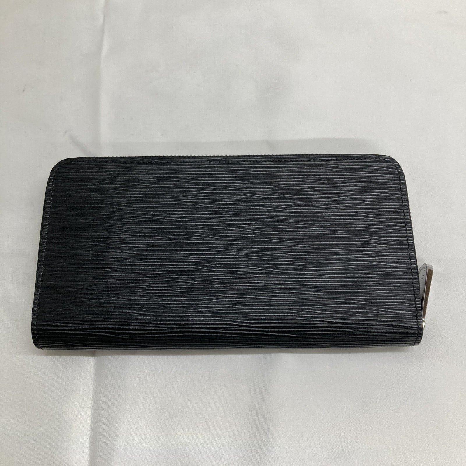 M61857 エピ ジッピーウォレット 黒