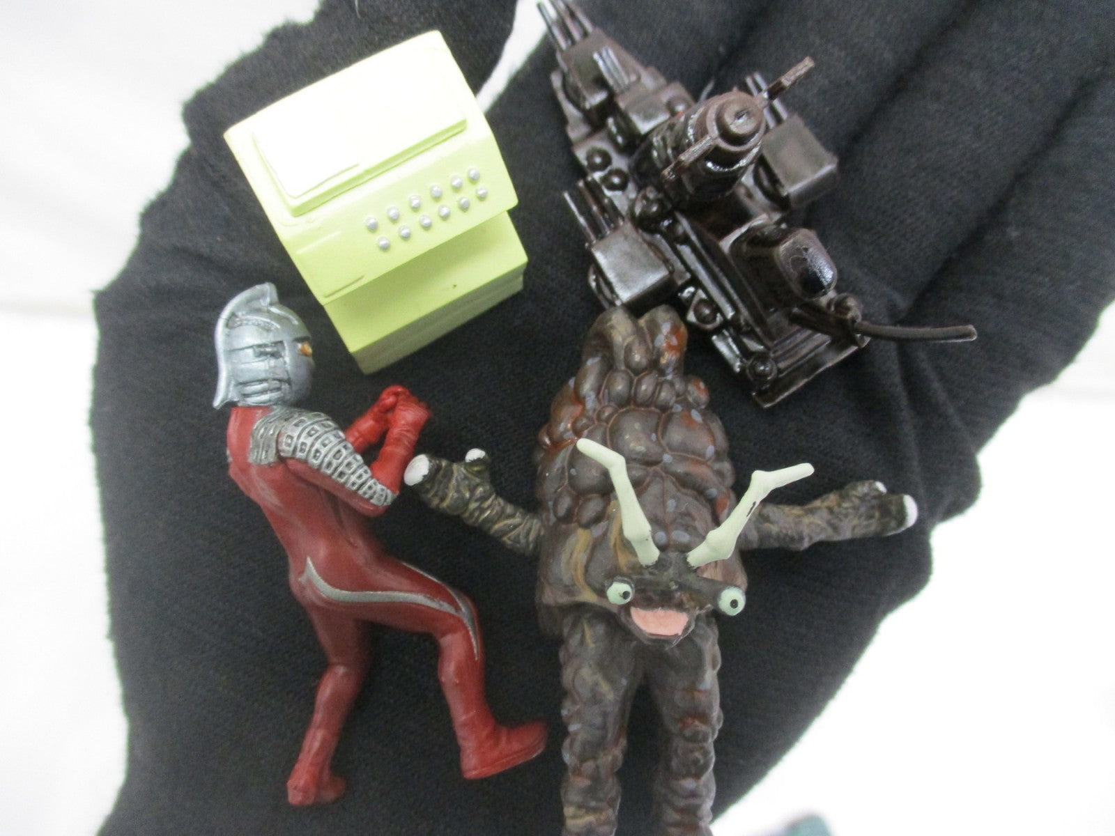ウルトラ怪獣名鑑 ウルトラマン&ウルトラセブン 2nd.SEASON フィギュア/グッズ