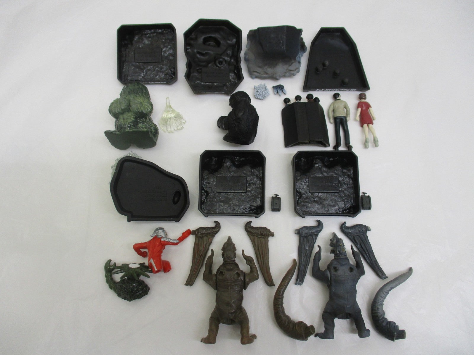 ウルトラ怪獣名鑑 ウルトラセブン COMPLETE SPECIAL フィギュア/グッズ