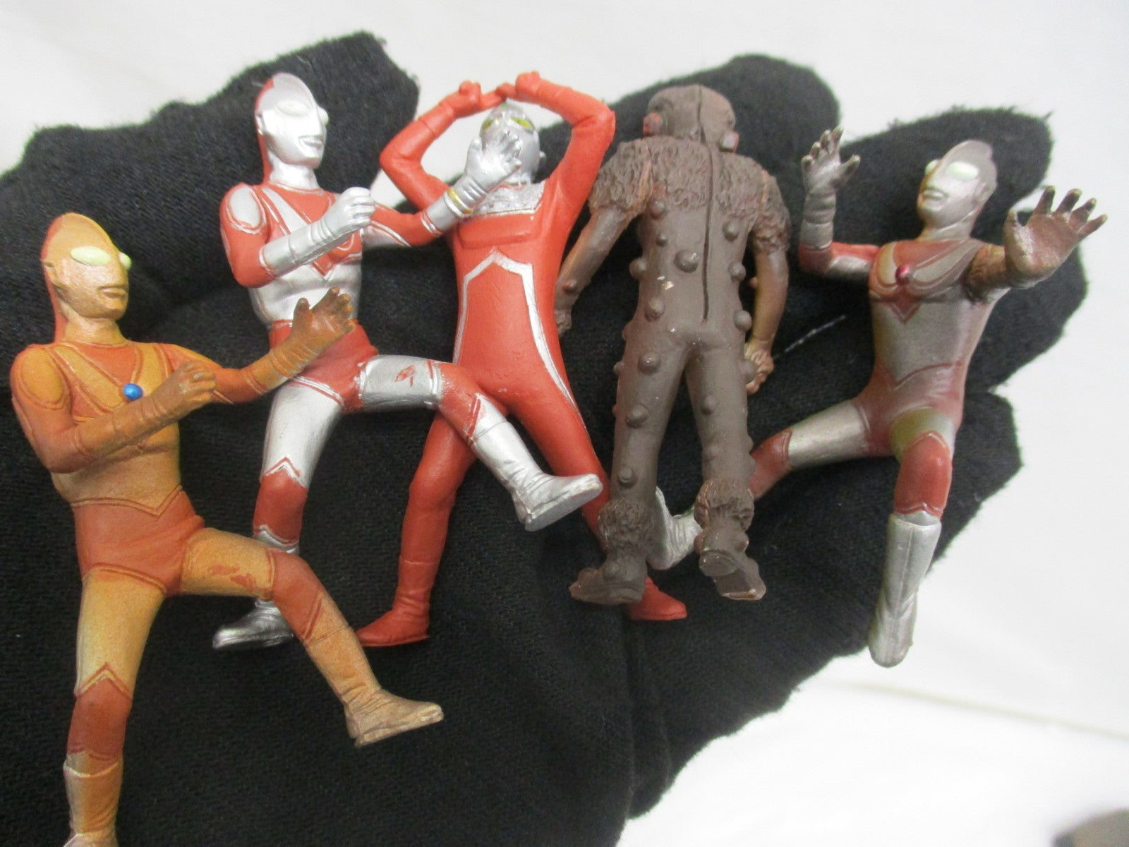 ウルトラ怪獣戯画 ギガ ウルトラ兄弟激闘史IV フィギュア/グッズ