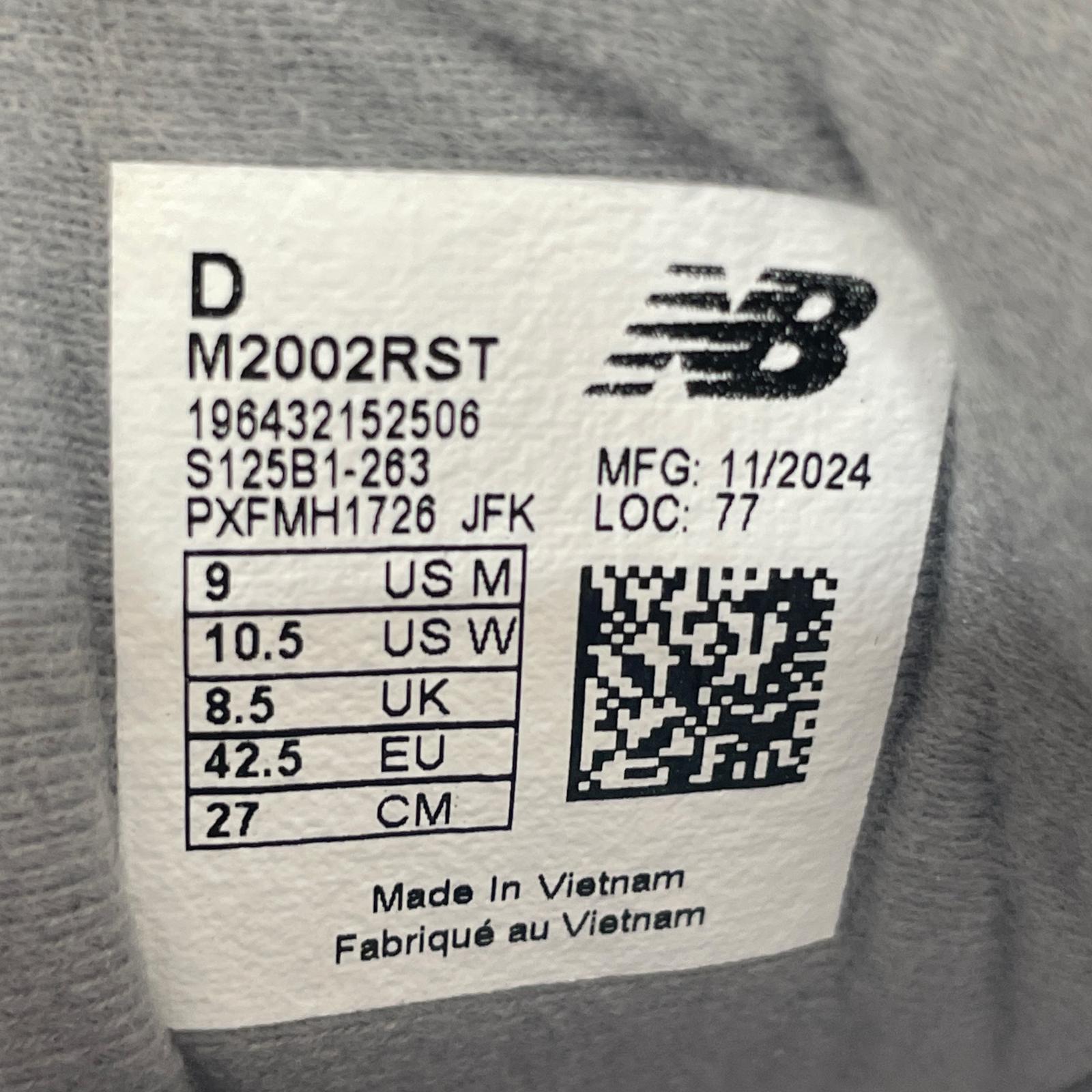 スニーカー M2002RST グレー 27cm 27cm (US9 UK8 1/2 EU44) グレー