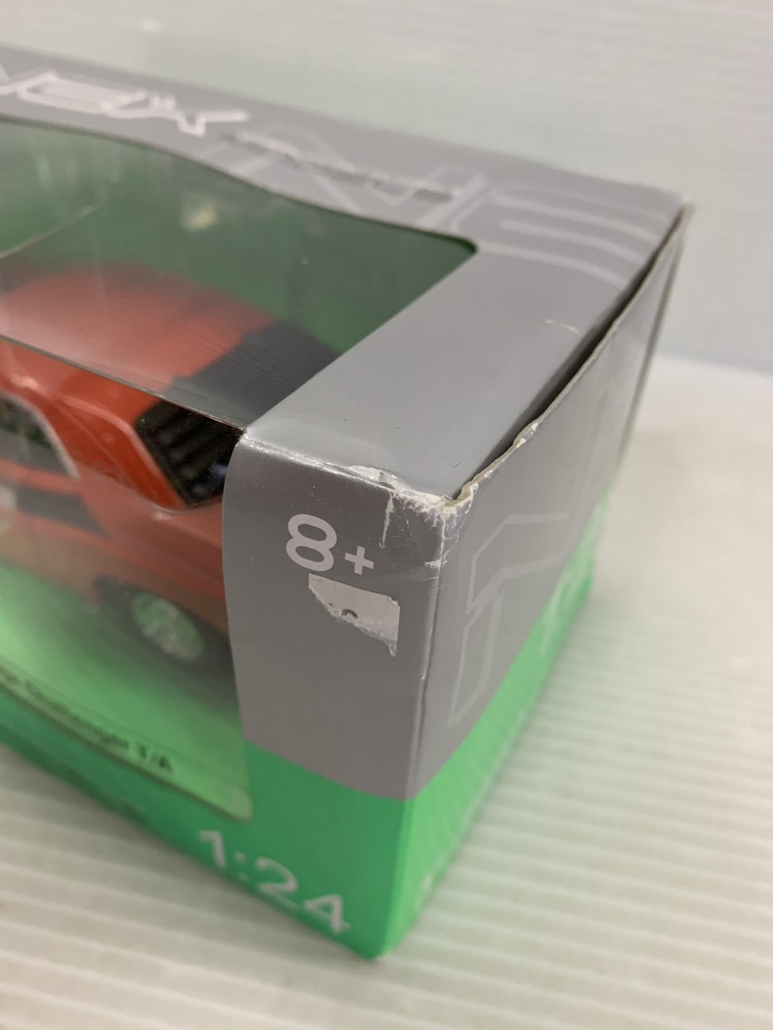 WELLY NEXモデル 1970 ダッジチャージャー T/A スケールカー