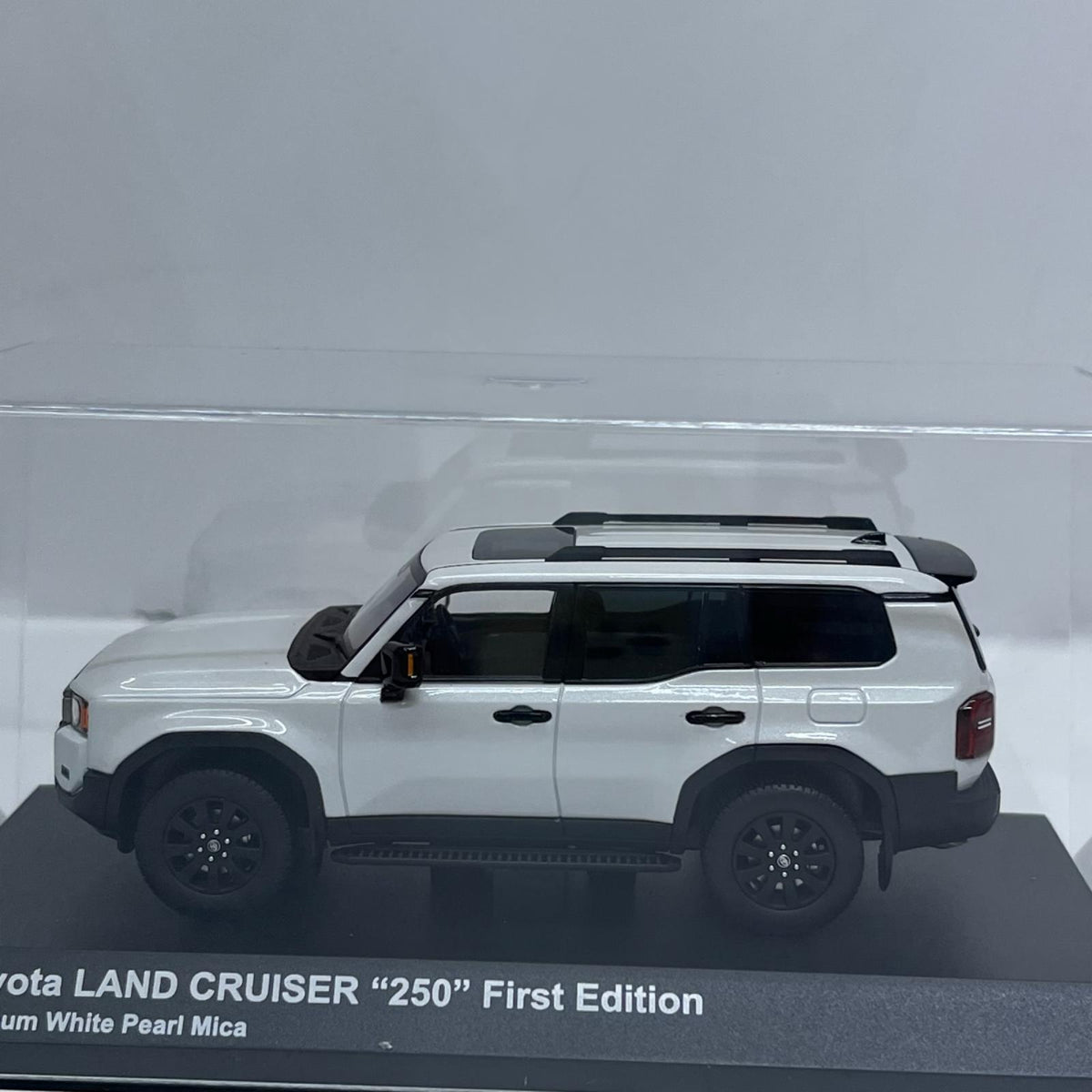 京商 ランドクルーザー 250 First Edition トヨタ ランドクルーザー 250 ZX ファーストエディション 京商(KYOSHO) スケールカー