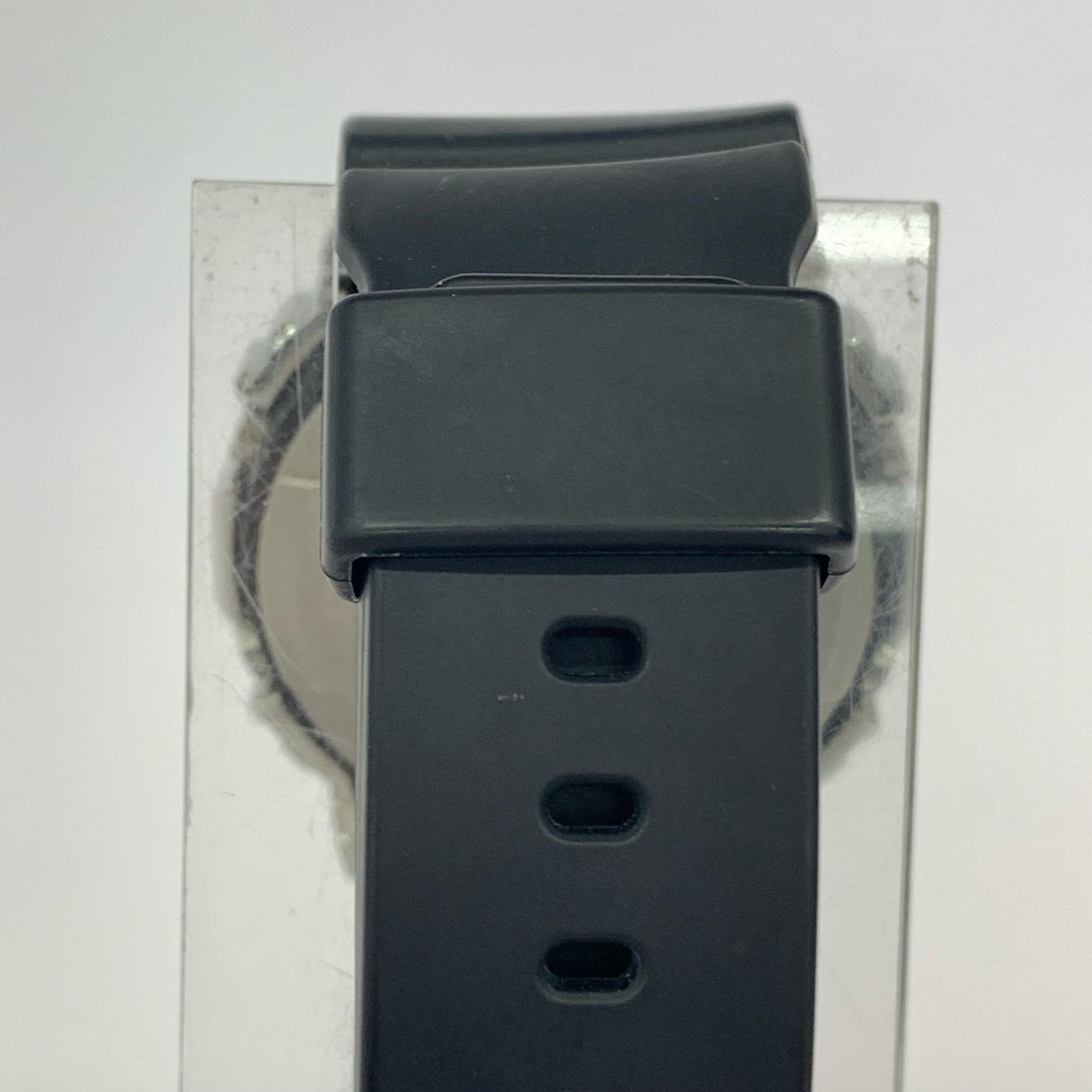 腕時計 DIGITAL 5600 デジタル メタル ラバーベルト 黒銀