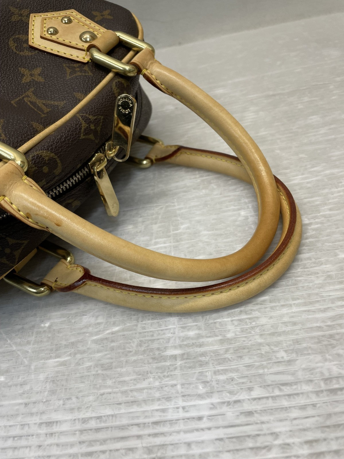 M40026 VI1016 M40026