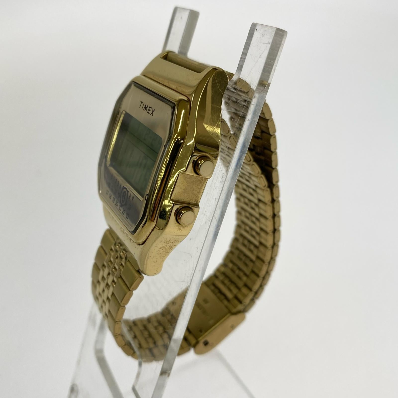 腕時計 TIMEX T80 Gift Set w Extra Bracelet ゴールド