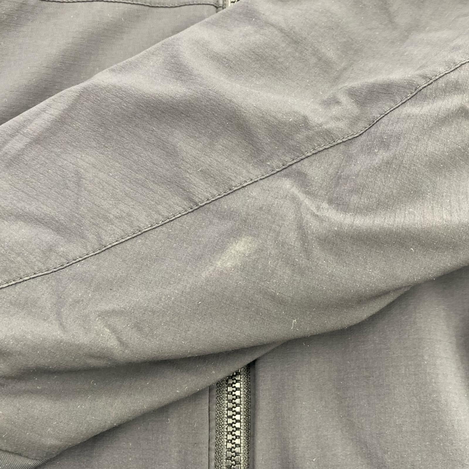 ジャケット ATOM AR HOODY 黒 (S) S ブラック
