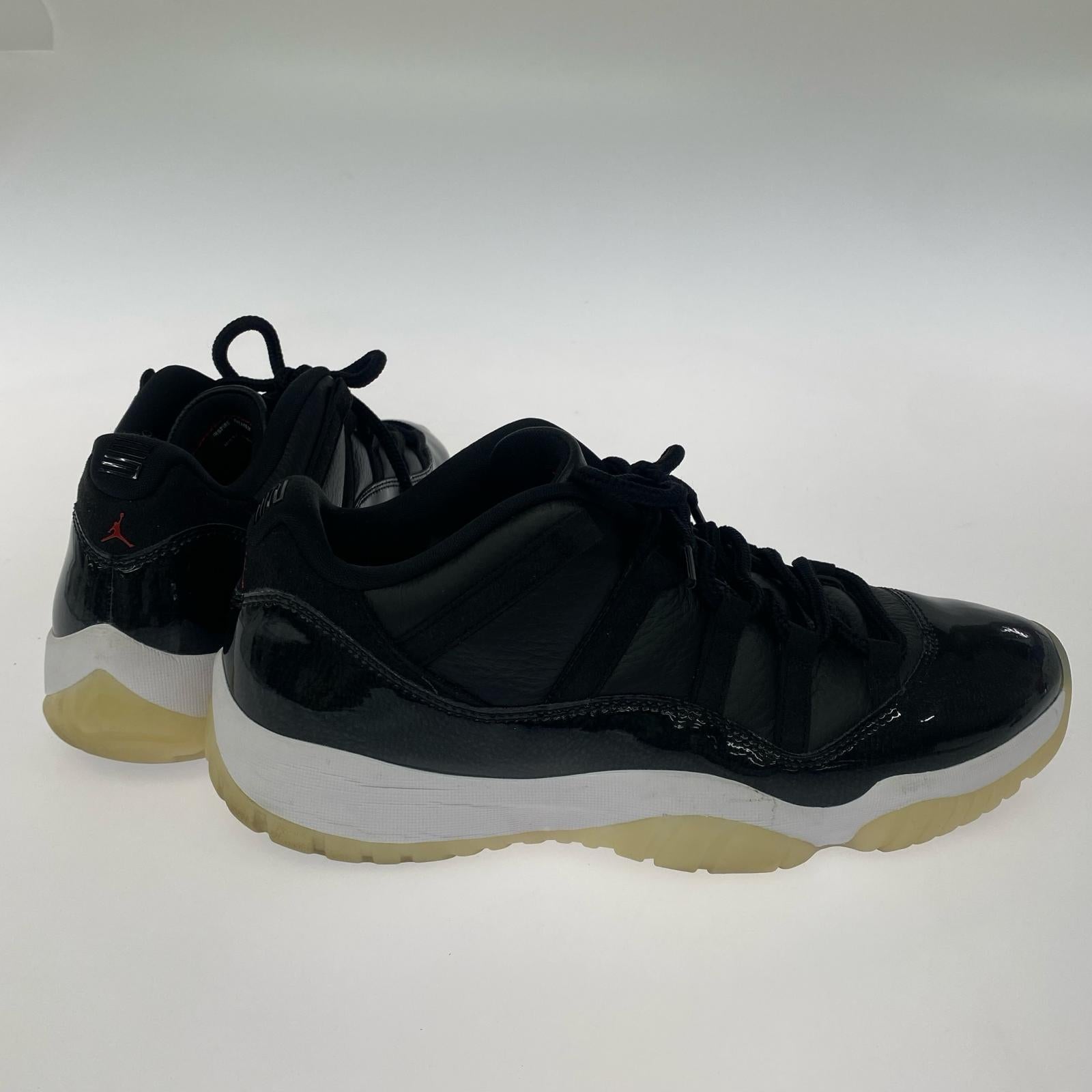スニーカー AIR JORDAN 11 RETRO LOW AV2187-001 30CM BLK 30cm (US12 UK11 1/2 EU50) ブラック