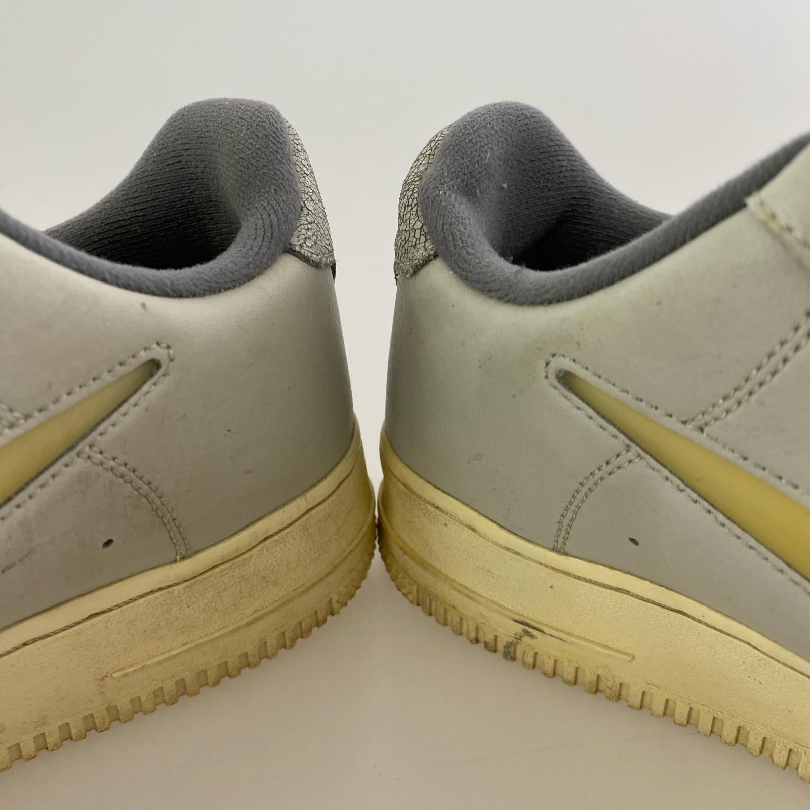 スニーカー AF1 1ローカットスニーカー グレー/白 25cm (US7 UK6 1/2 EU40) グレー