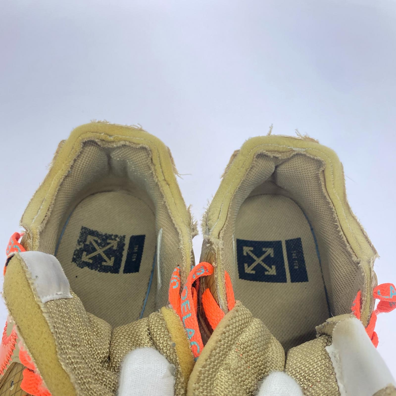 スニーカー AIR MAX 90 DESERT ORE カーキ (25.5cm) 25.5cm (US7 1/2 UK7 EU41) カーキ