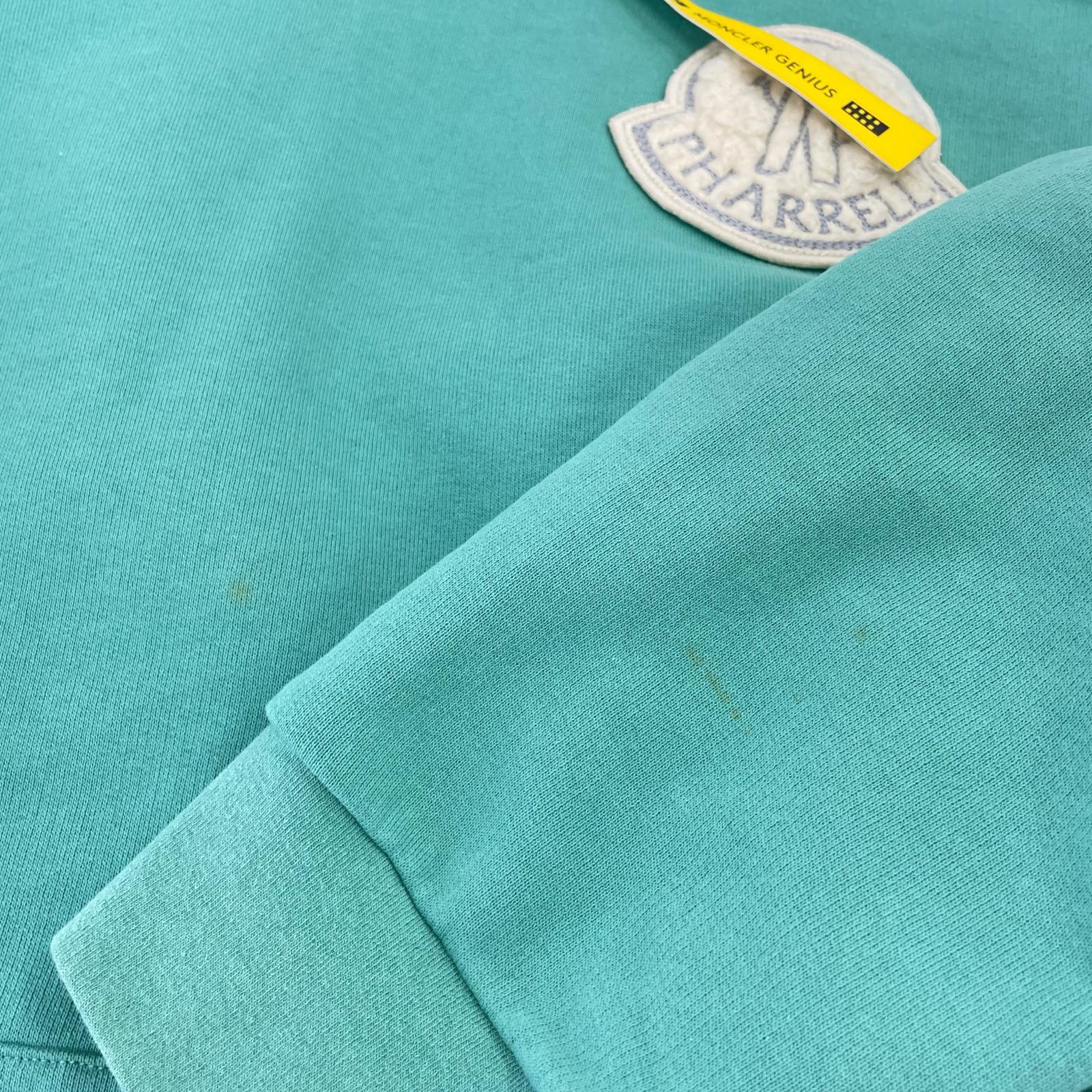 パーカー × PHARRELL WILLIAMS リバーシブル 緑白 (XL)