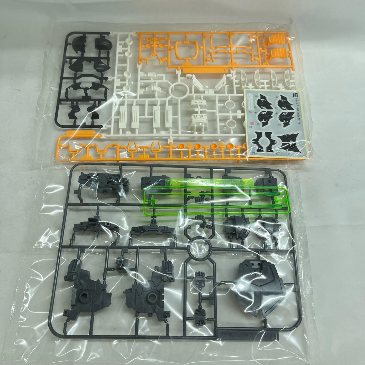 HGUC 1/144 機動戦士ガンダムUC クシャトリヤ プラモデル ユニコーンガンダム BANDAI ガンプラ