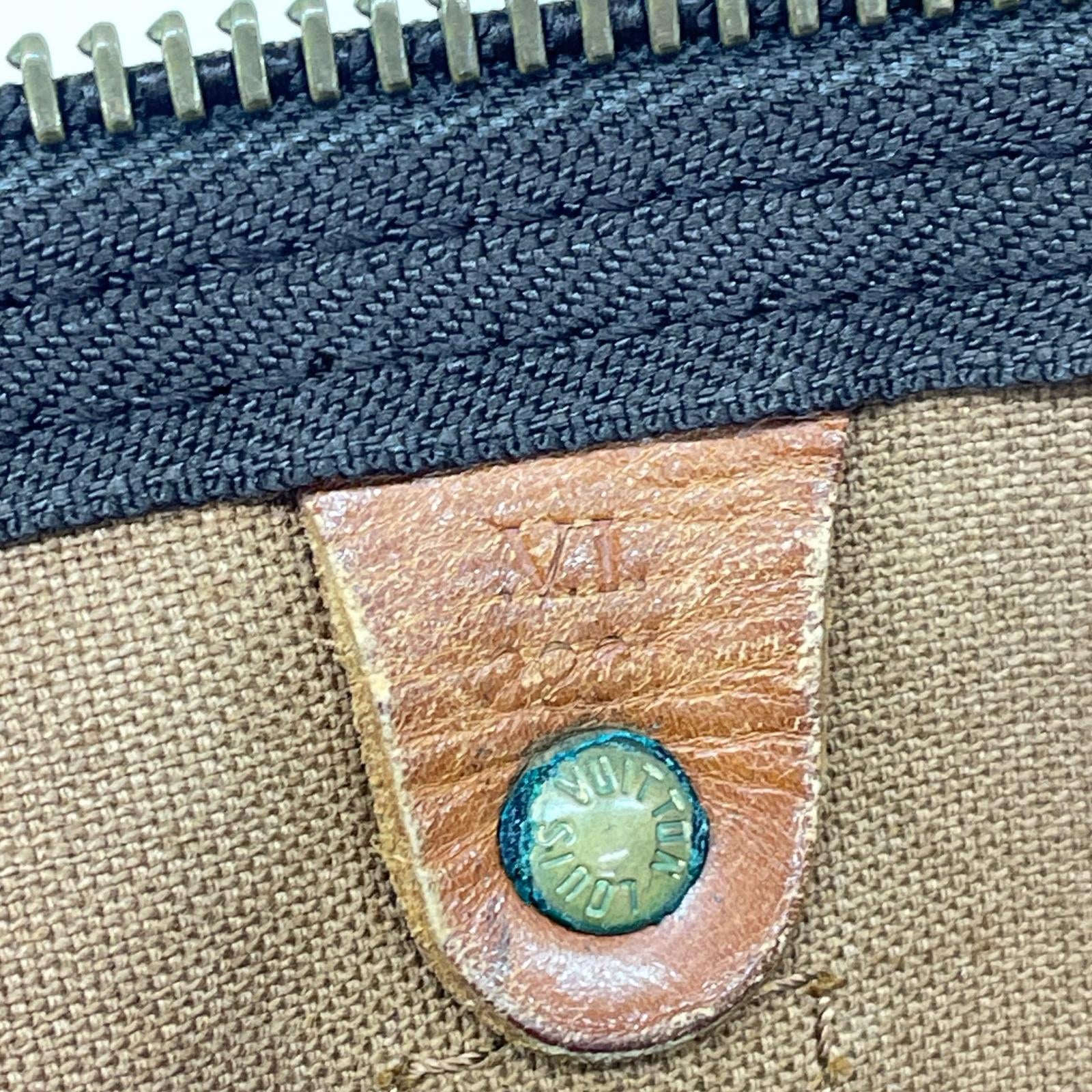 LV モノグラム キーポル50バンドリエール