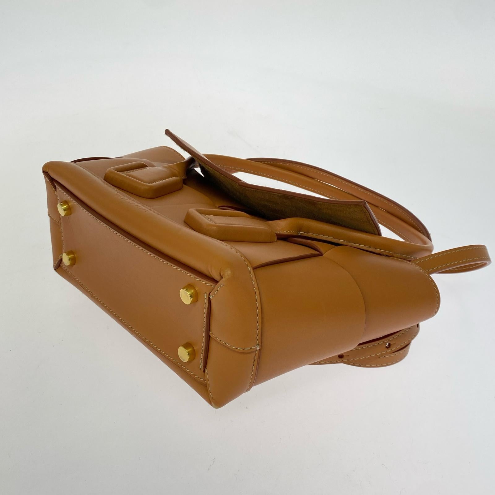 BOTTEGA VENETA ミニザアルコ オレンジ
