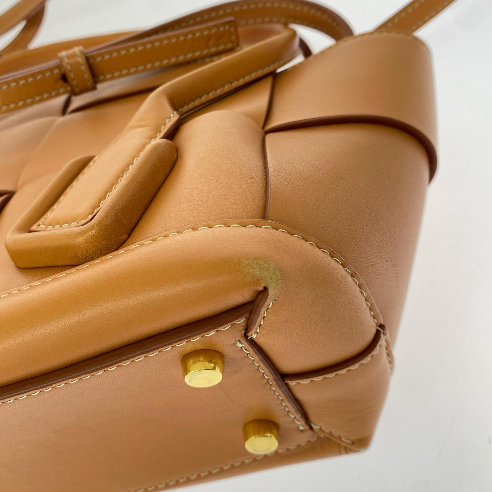 BOTTEGA VENETA ミニザアルコ オレンジ
