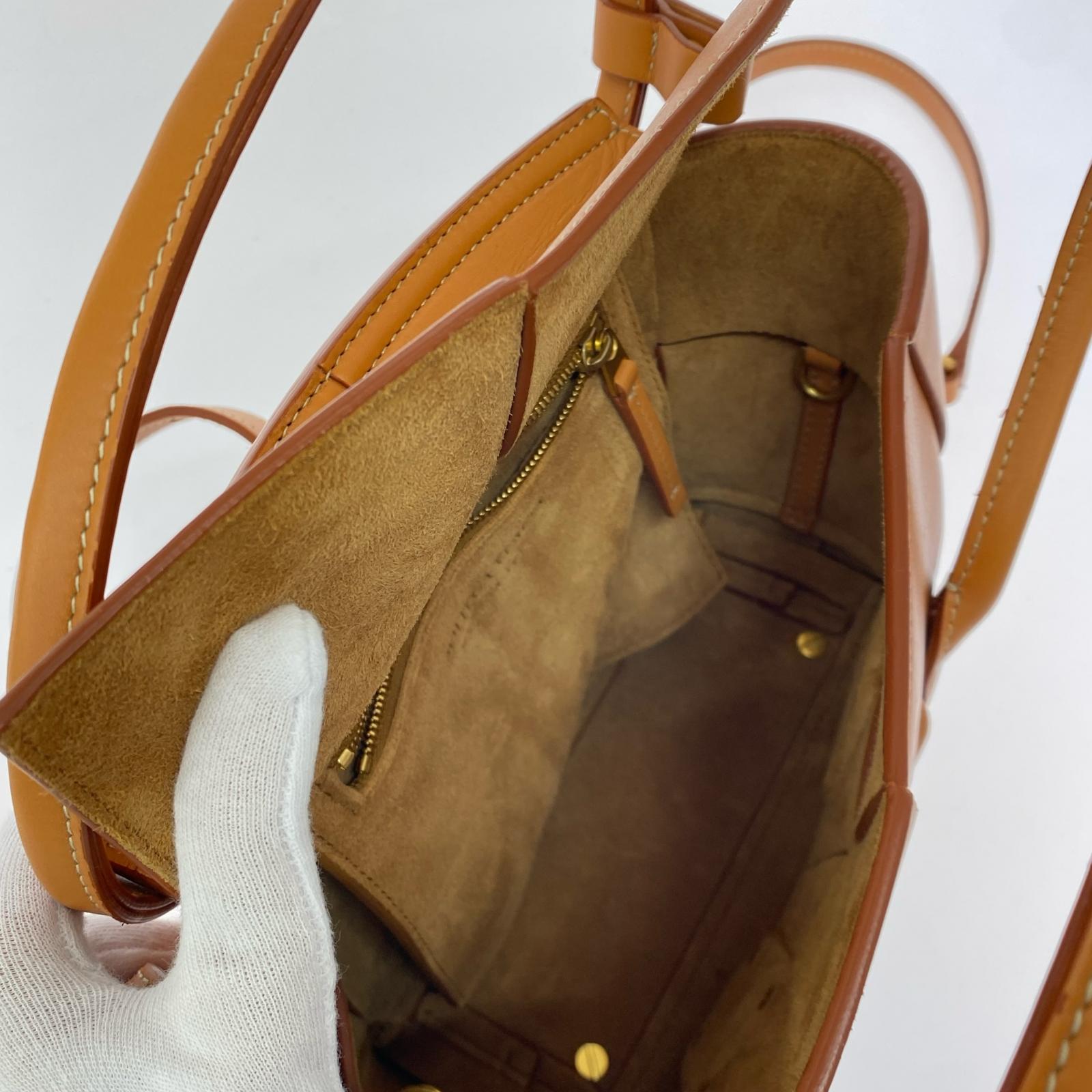 BOTTEGA VENETA ミニザアルコ オレンジ