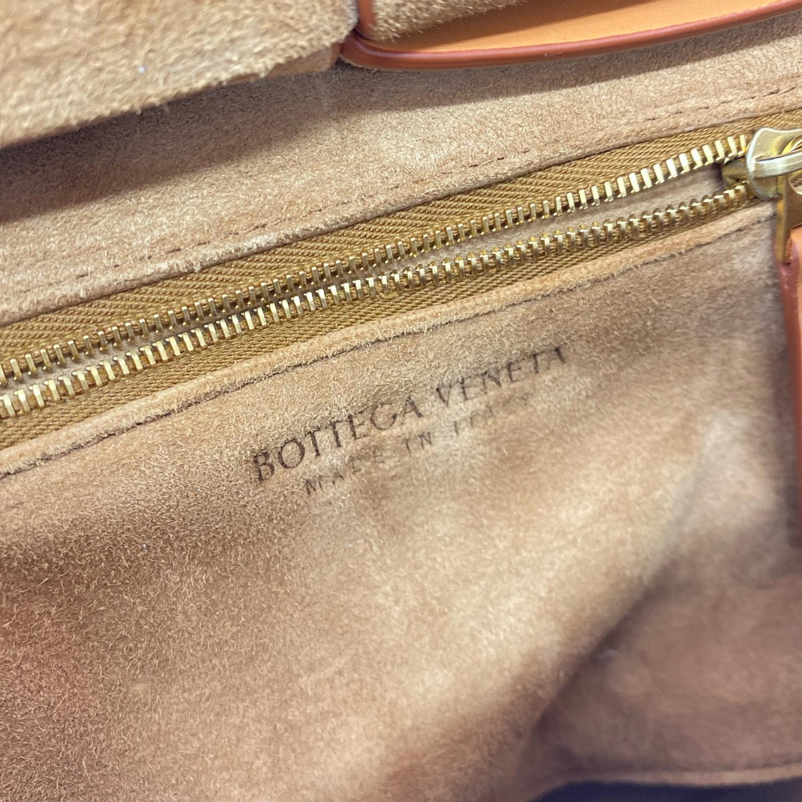 BOTTEGA VENETA ミニザアルコ オレンジ