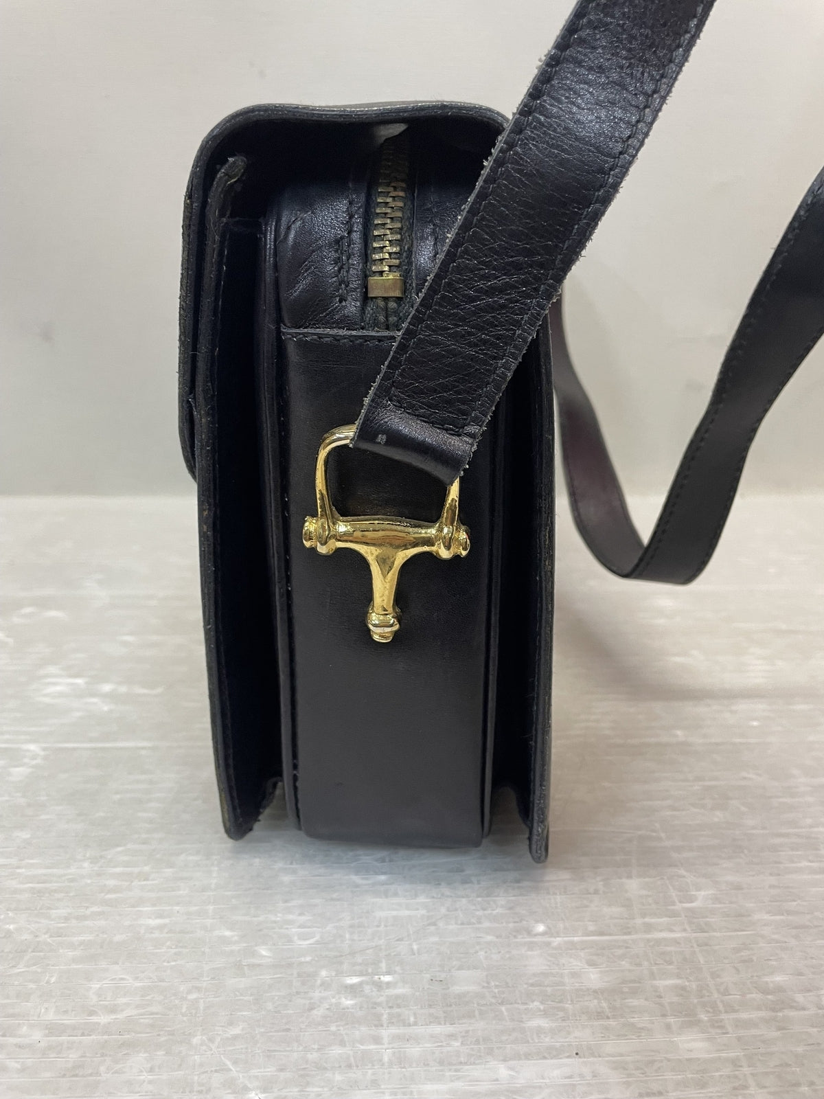 CELINE 馬車×ホースビット金具 ボックスショルダーバッグ ブラック