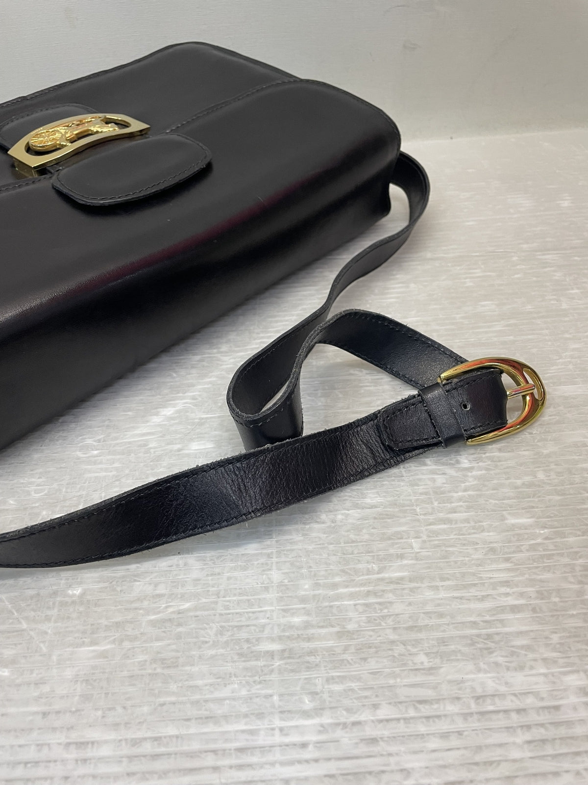 CELINE 馬車×ホースビット金具 ボックスショルダーバッグ ブラック
