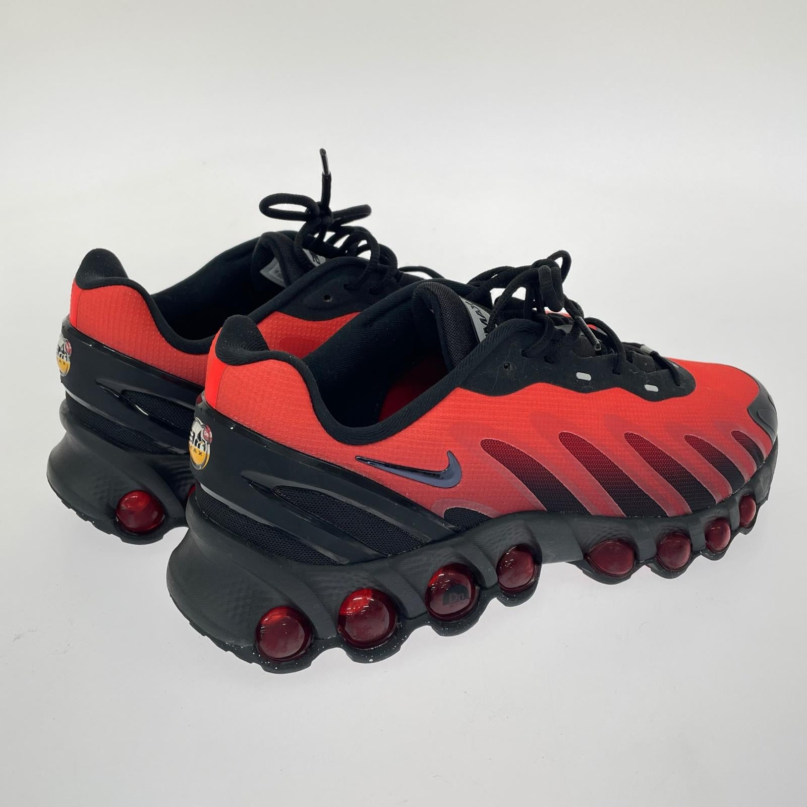 スニーカー Air Max DN8 Black/University Red 28.5cm (US10 1/2 UK10 EU47)