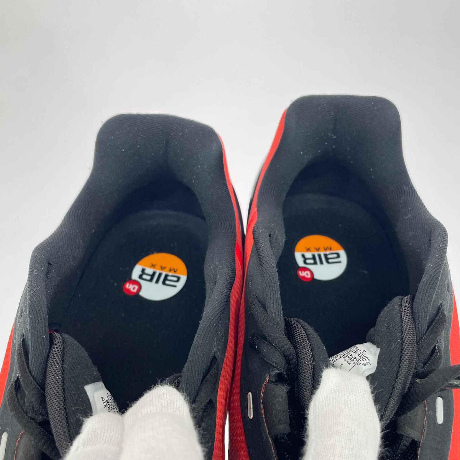 スニーカー Air Max DN8 Black/University Red 28.5cm (US10 1/2 UK10 EU47)