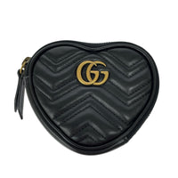 GUCCI GGマーモント ハートシェイプコインケース