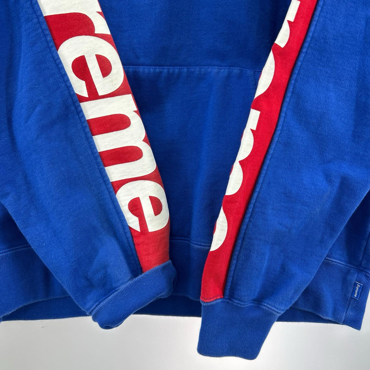 パーカー Supreme パーカー M