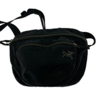 ショルダーバッグ MANTIS 2 WAISTPACK ブラック